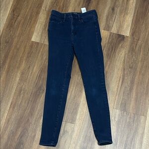 Abercrombie & Fitch Dark Navy Skinny Jeans